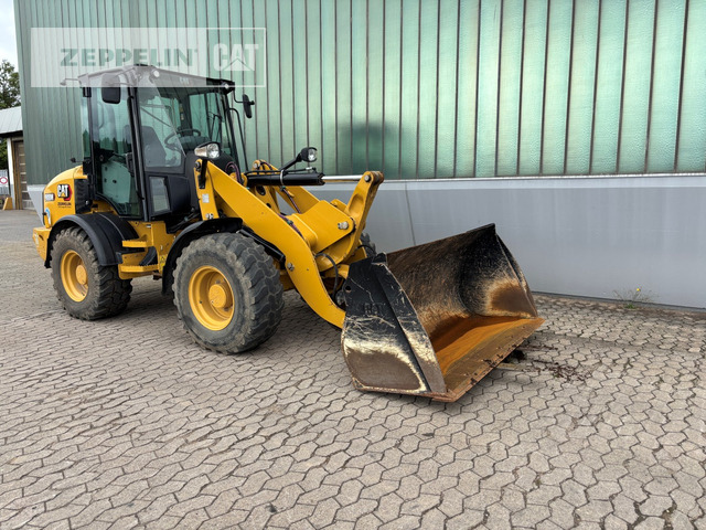 Cat 908M - Cargadora de ruedas: foto 1 Cat 908M - Cargadora de ruedas: foto 1