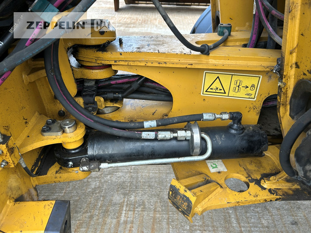 Cargadora de ruedas Cat 908M: foto 13