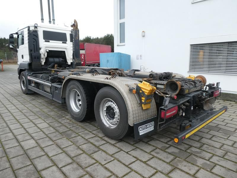 MAN TG-S 26.460 6x2-2 BL Abrollkipper Meiller, Funk - Camión multibasculante: foto 5 MAN TG-S 26.460 6x2-2 BL Abrollkipper Meiller, Funk - Camión multibasculante: foto 5