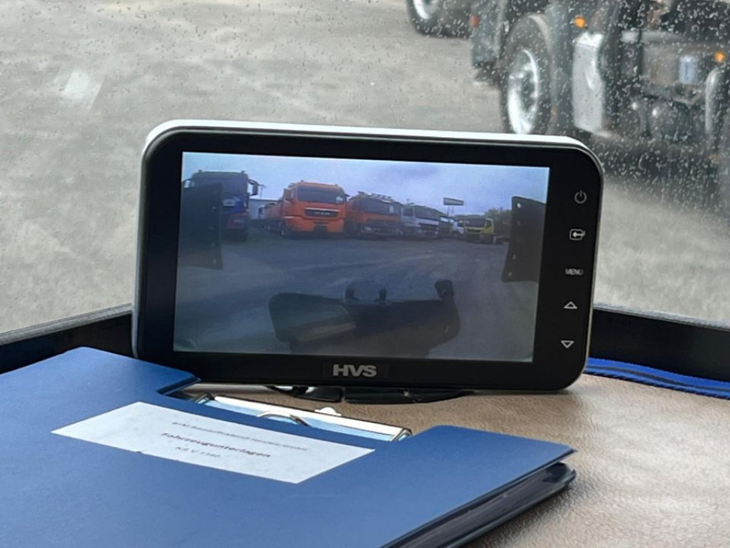 Camión caja abierta, Camión grúa VOLVO (S) Truck FM 420 6x2 Pritsche Heckkran 27m t,Funk,Jib ,E6: foto 15 Camión caja abierta, Camión grúa VOLVO (S) Truck FM 420 6x2 Pritsche Heckkran 27m t,Funk,Jib ,E6: foto 15