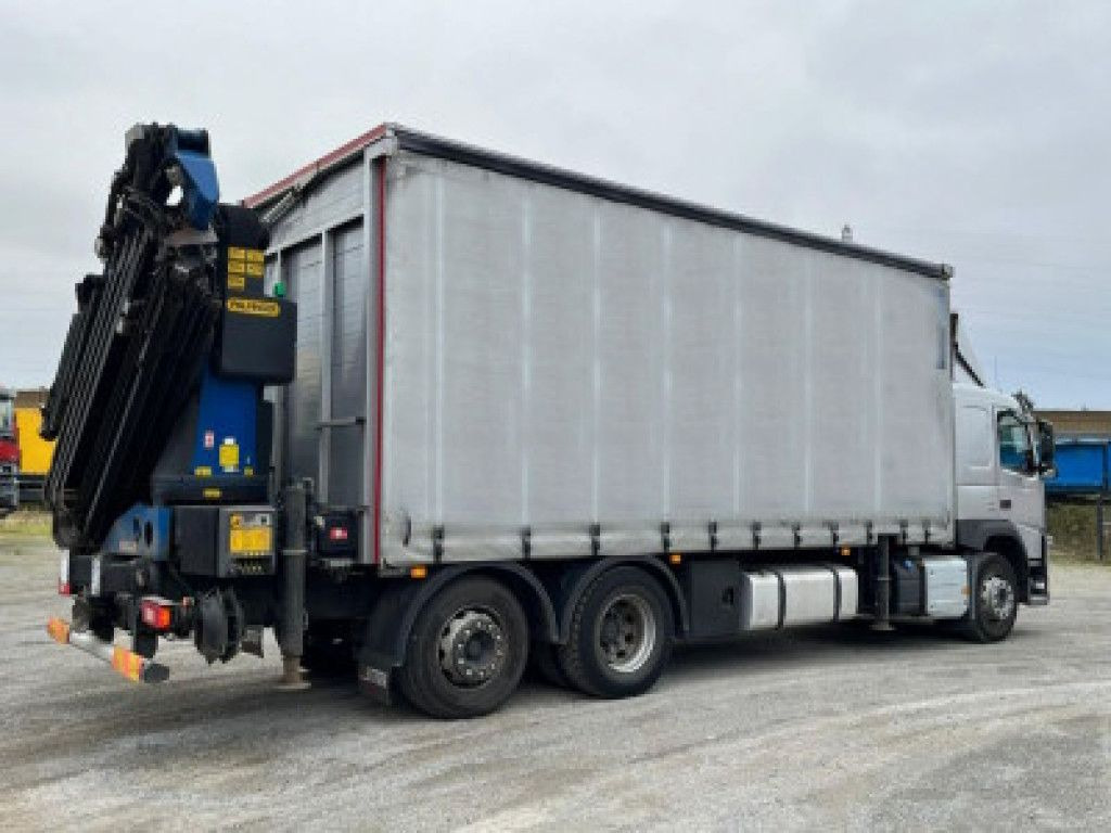 Volvo FM 420 6x2 Pritsche Heckkran 27m/t,Funk,Jib ,E6 - Camión caja abierta, Camión grúa: foto 3 Volvo FM 420 6x2 Pritsche Heckkran 27m/t,Funk,Jib ,E6 - Camión caja abierta, Camión grúa: foto 3