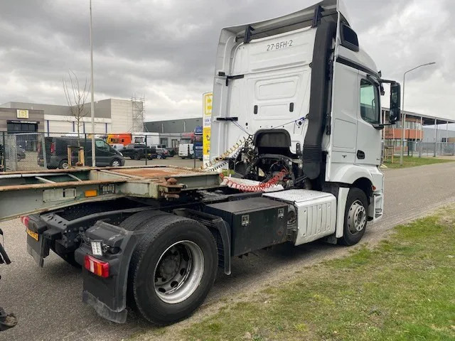 Mercedes-Benz Actros 1840 stream space cabine met spoilers zonneklep, apk gekeurd - Cabeza tractora: foto 3 Mercedes-Benz Actros 1840 stream space cabine met spoilers zonneklep, apk gekeurd - Cabeza tractora: foto 3