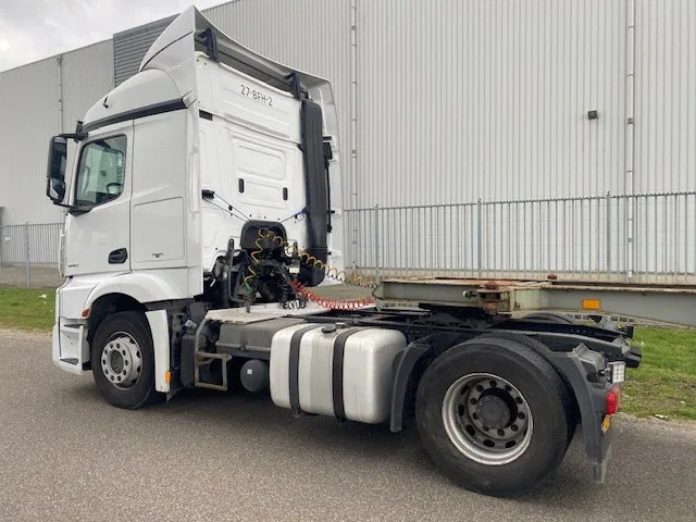 Mercedes-Benz Actros 1840 stream space cabine met spoilers zonneklep, apk gekeurd - Cabeza tractora: foto 2 Mercedes-Benz Actros 1840 stream space cabine met spoilers zonneklep, apk gekeurd - Cabeza tractora: foto 2