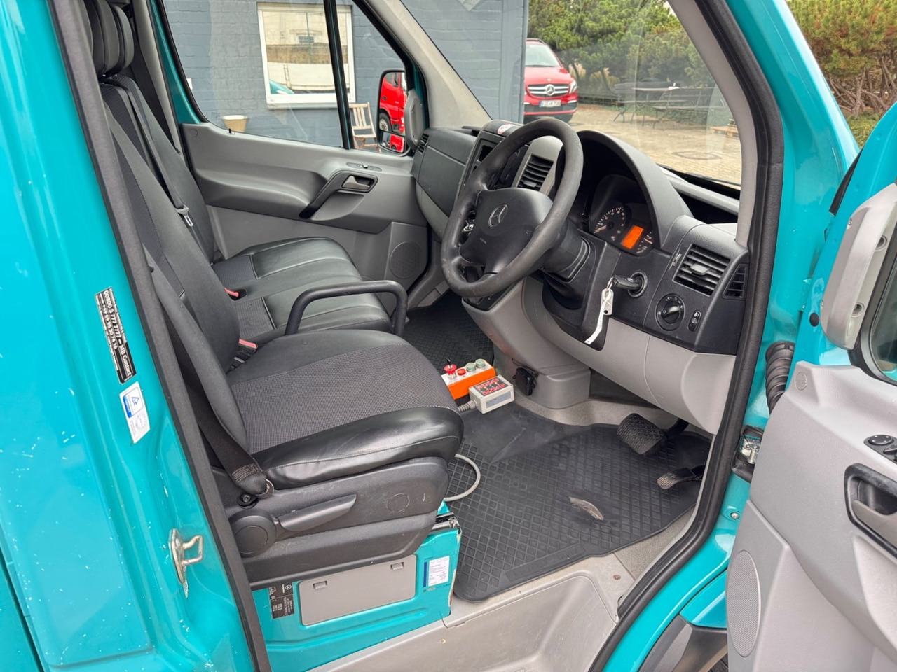 Furgoneta Mercedes-Benz 313 CDI Sprinter II Bertsche Müllwagen Tafel: foto 10 Furgoneta Mercedes-Benz 313 CDI Sprinter II Bertsche Müllwagen Tafel: foto 10