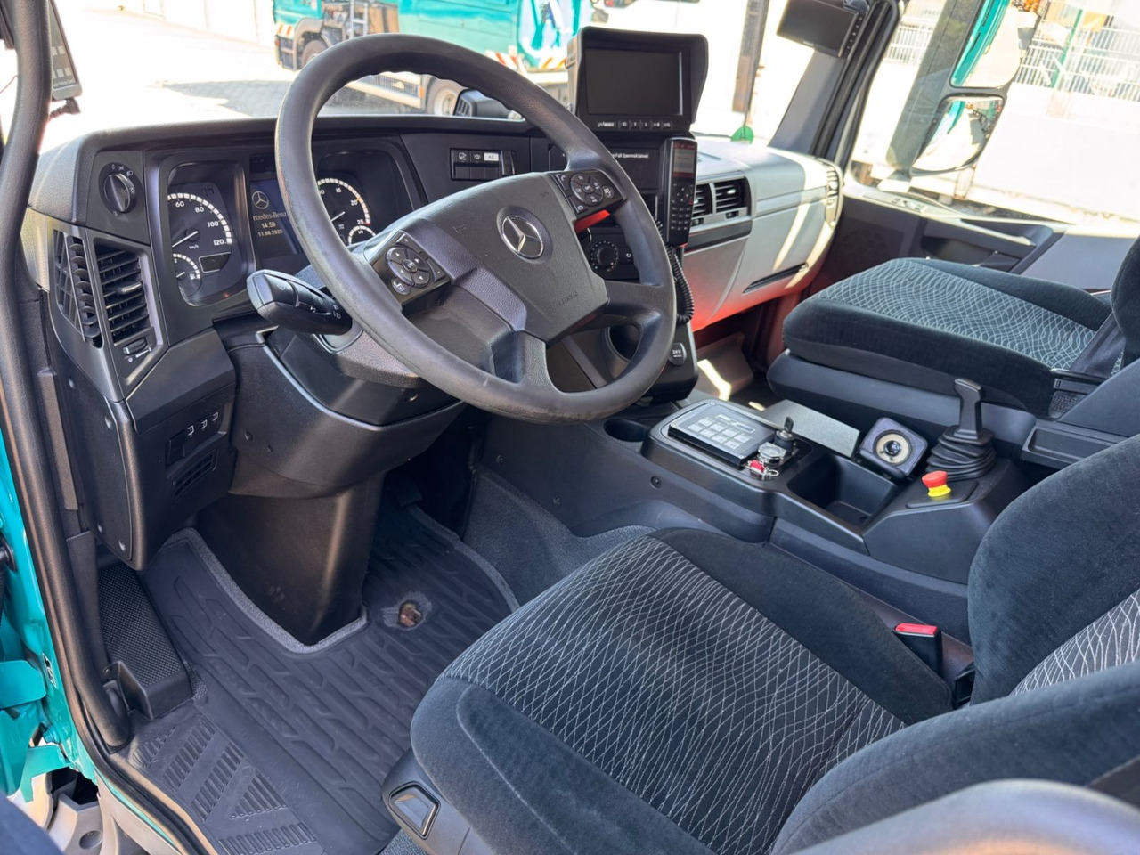 Camión de basura Mercedes-Benz 2533 Antos Müllwagen Zöller ATM bei 90Tkm: foto 18