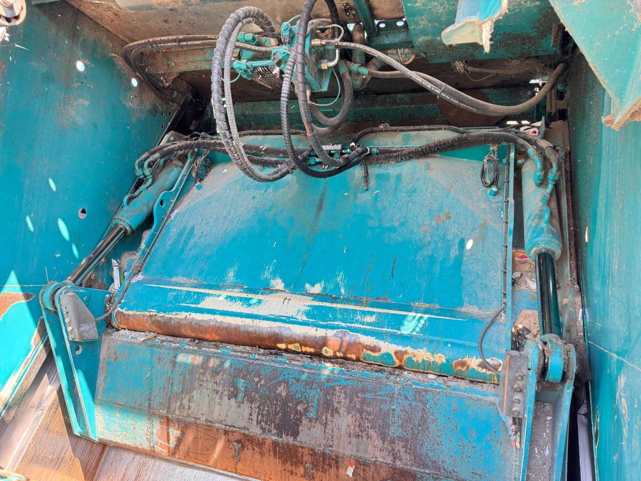 Camión de basura Mercedes-Benz 2533 Antos Müllwagen Zöller ATM bei 90Tkm: foto 15