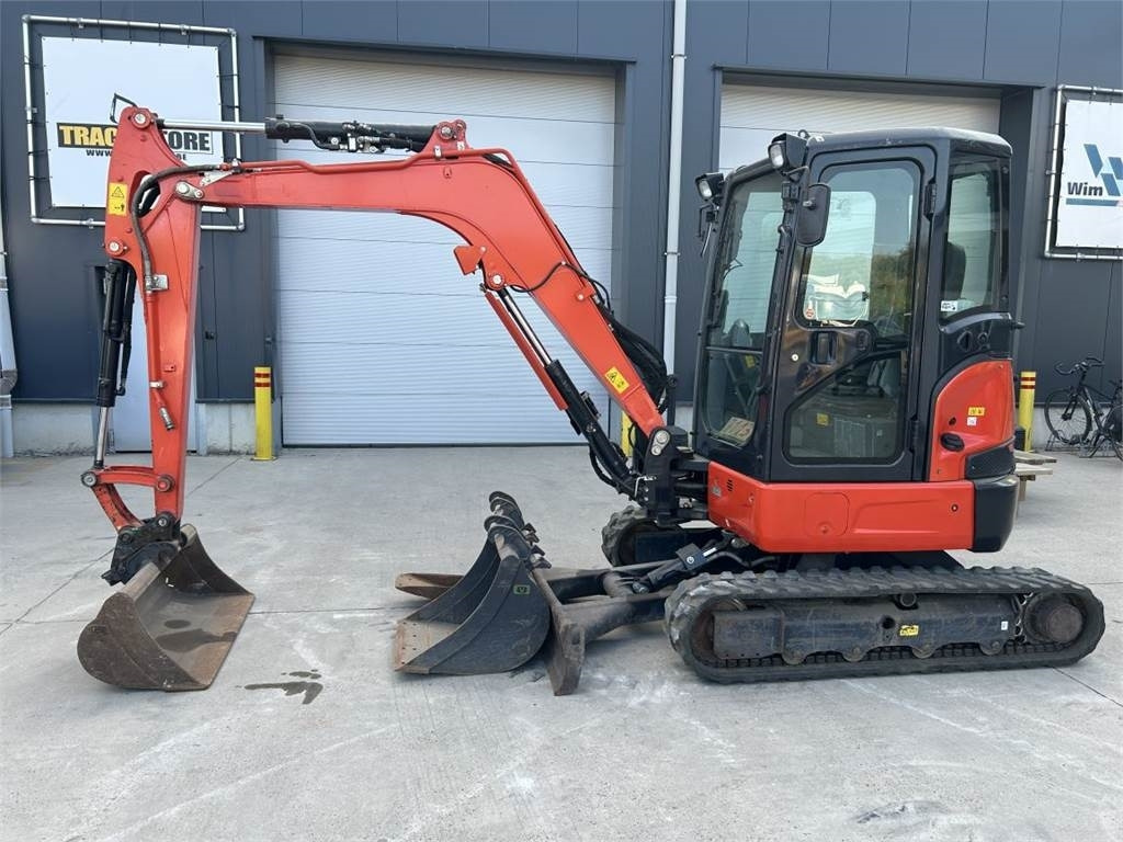 Kubota U36-4 (7113) - Miniexcavadora: foto 3 Kubota U36-4 (7113) - Miniexcavadora: foto 3