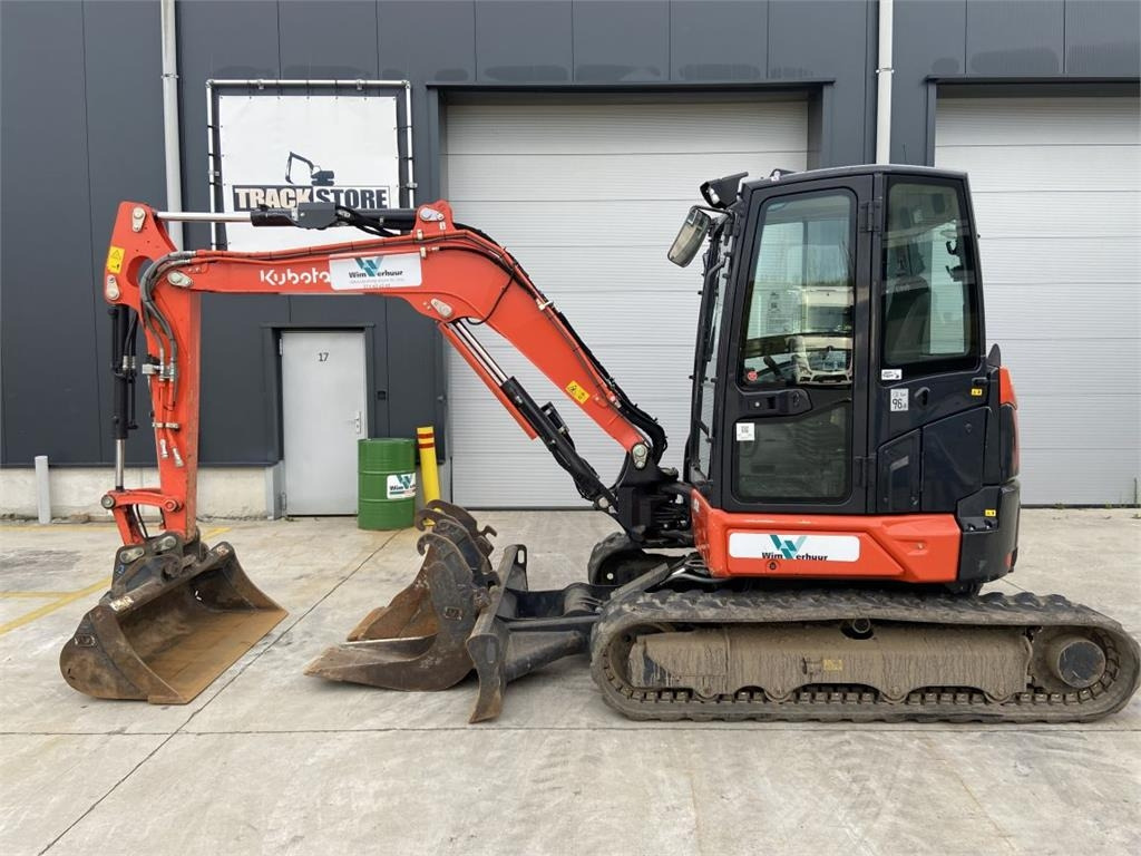 Miniexcavadora Kubota U50-5 (5022): foto 1