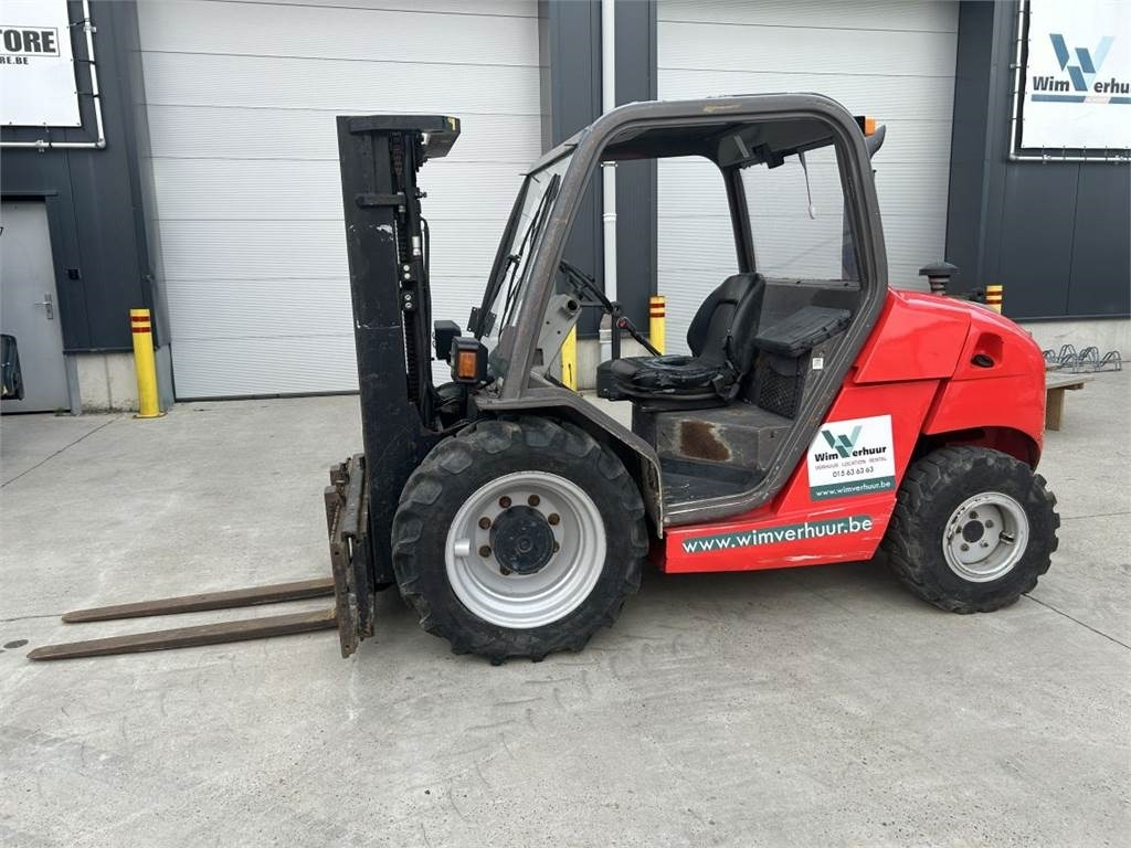 Manitou MH25-4 - Carretilla todo terreno: foto 1 Manitou MH25-4 - Carretilla todo terreno: foto 1