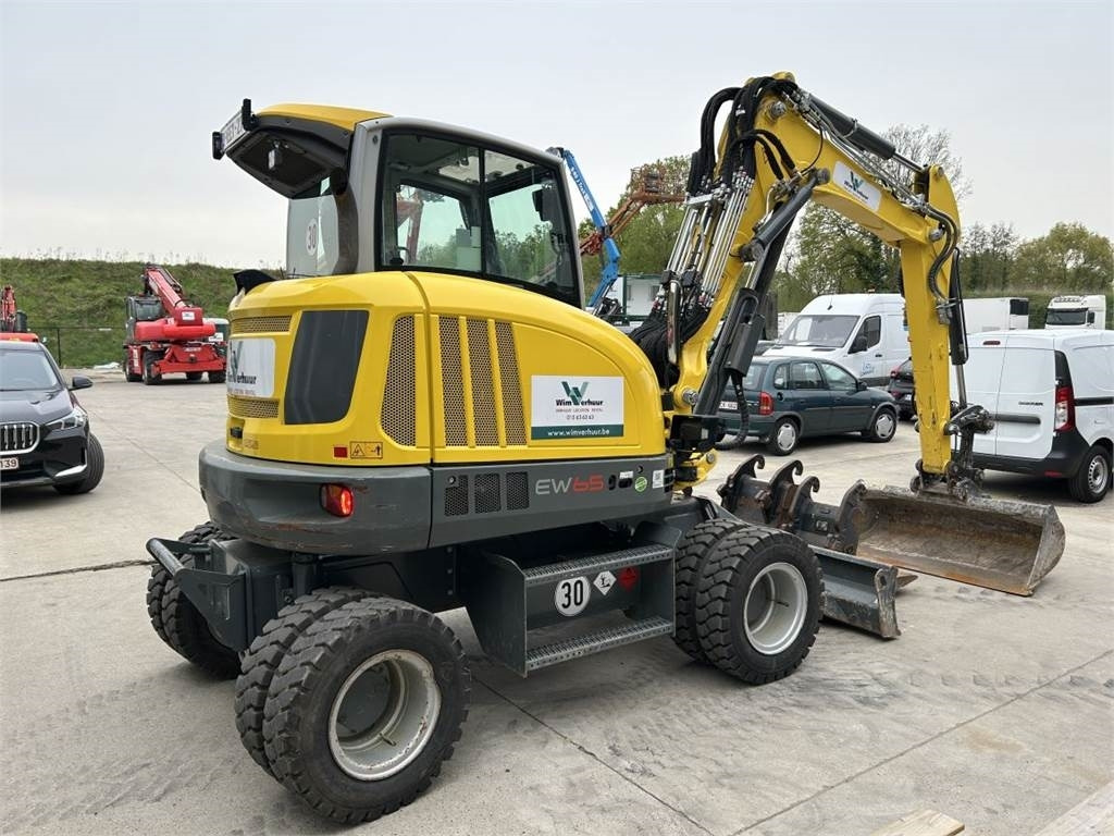 Wacker Neuson EW65 (8946) - Excavadora de ruedas: foto 3 Wacker Neuson EW65 (8946) - Excavadora de ruedas: foto 3