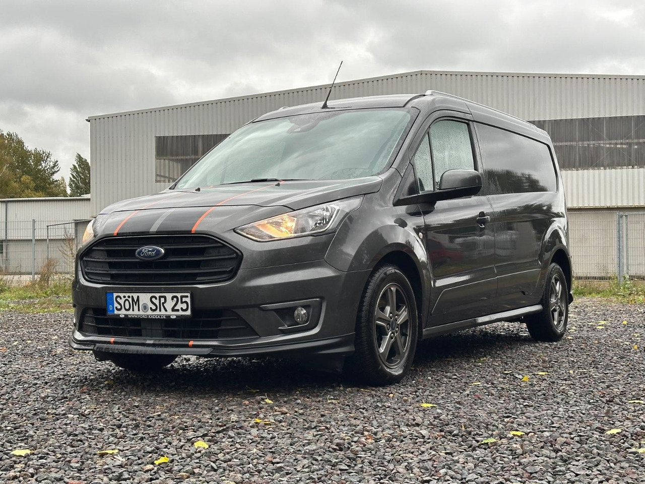 Ford Transit Connect (AC*SitzHZ*Rückfahrkamera) - Furgoneta de pasajeros: foto 2 Ford Transit Connect (AC*SitzHZ*Rückfahrkamera) - Furgoneta de pasajeros: foto 2