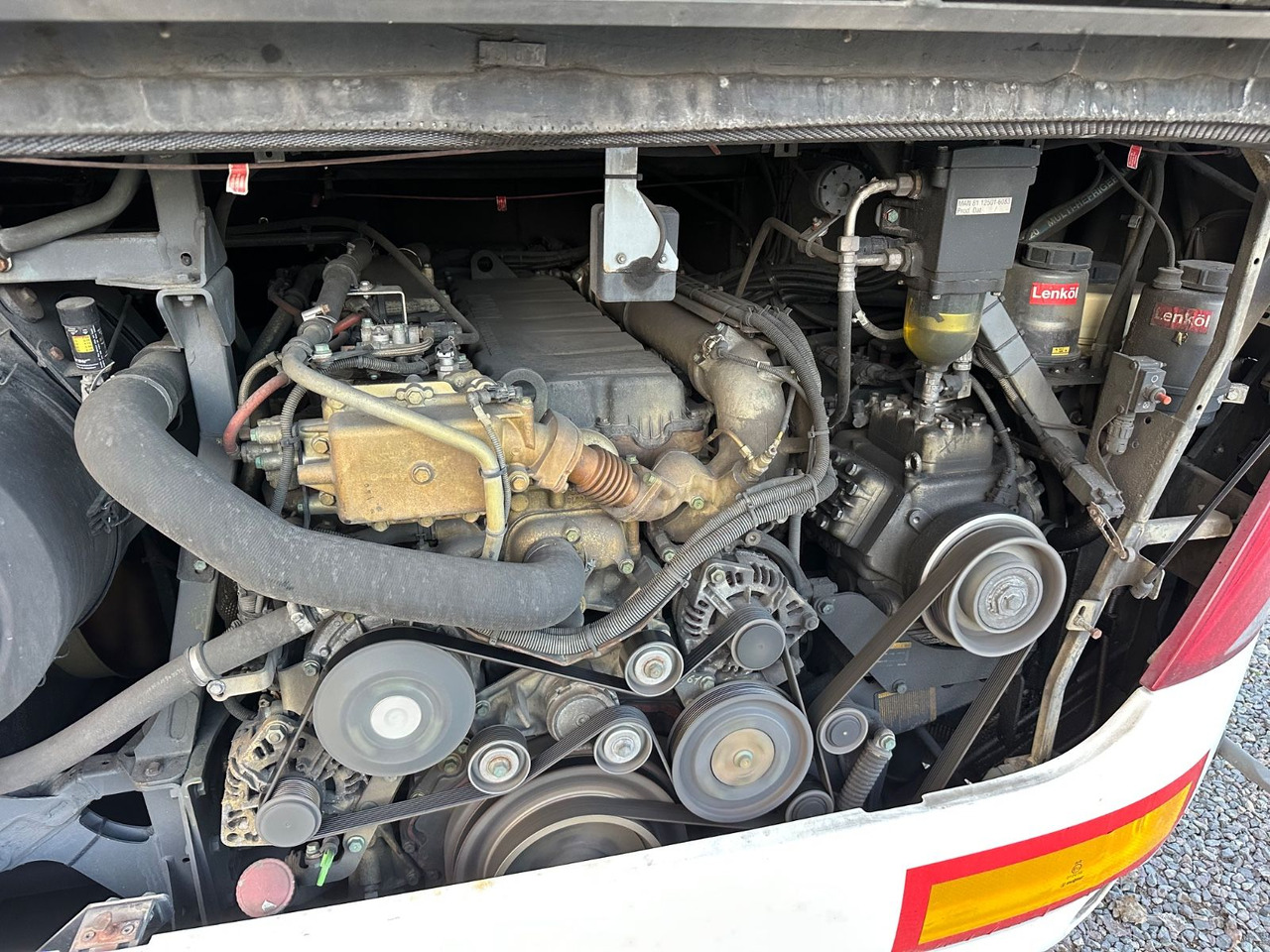 Neoplan P06 Skyliner L (78 Sitze*TOP*Panorama) - Autobús de dos pisos: foto 3 Neoplan P06 Skyliner L (78 Sitze*TOP*Panorama) - Autobús de dos pisos: foto 3