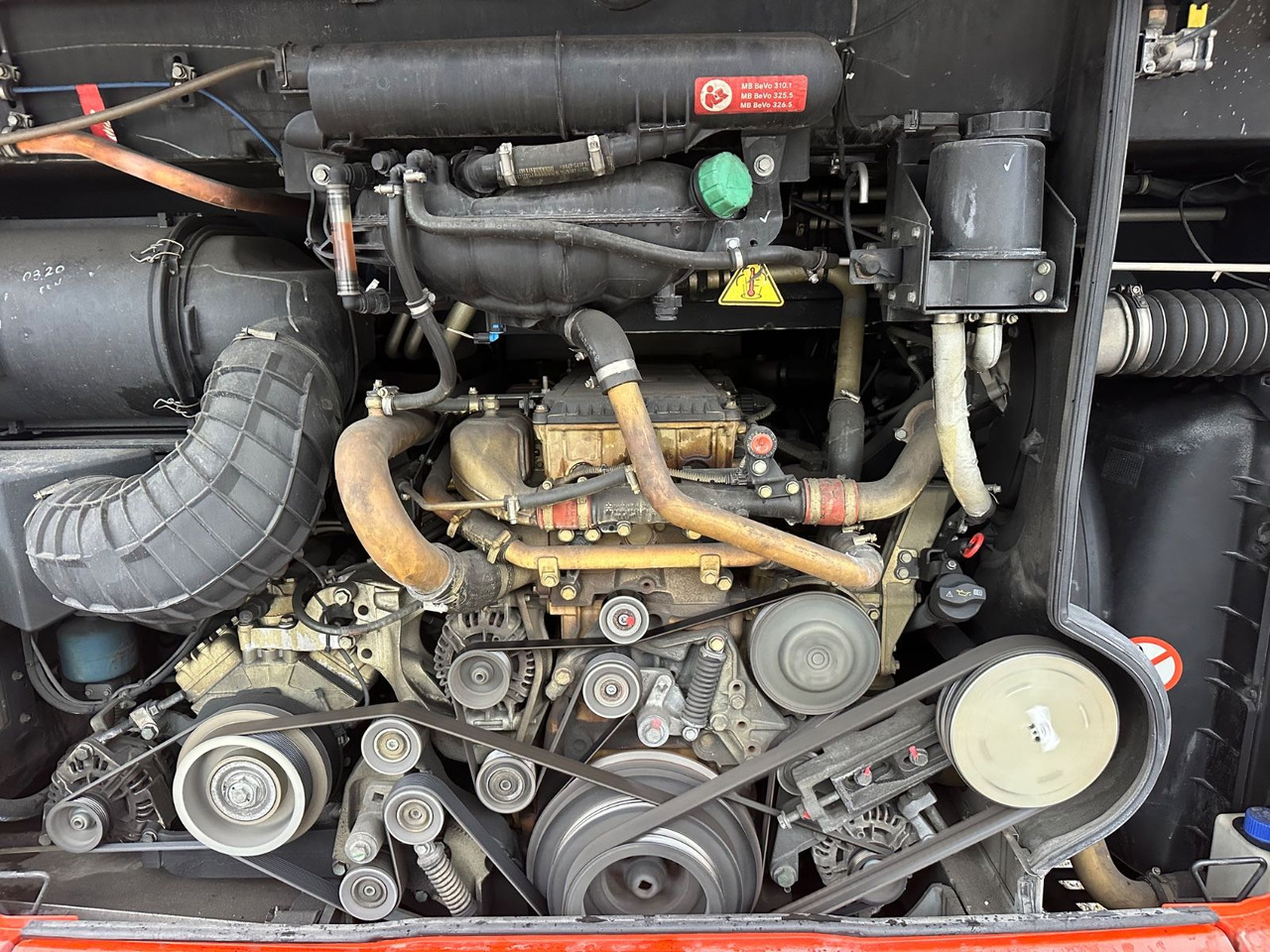 Setra S 515 HD (12.30 M*DE-Bus*TOP) - Autocar: foto 4 Setra S 515 HD (12.30 M*DE-Bus*TOP) - Autocar: foto 4